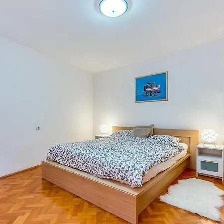 Two Bedroom Potok Apartment Rijeka